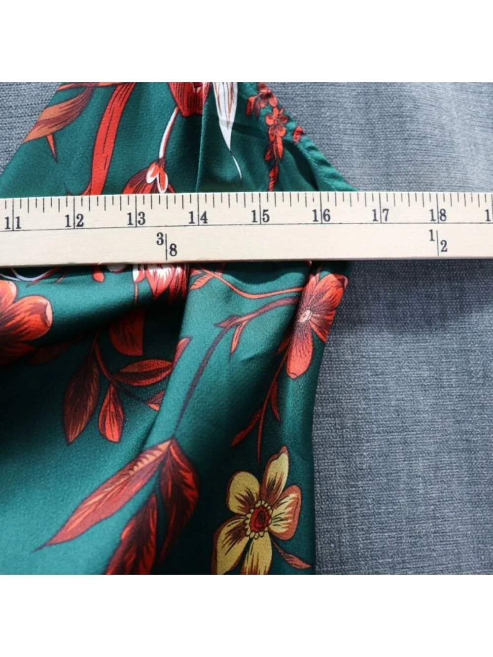 Pretty Little Thing Emerald Green Floral Strappy Satin Cowl Midi Dress NWT - Picture 13 of 16
